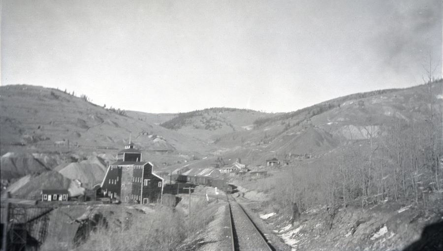 View towards Mary McKinney Mine in Anaconda, along the M.T. tracks